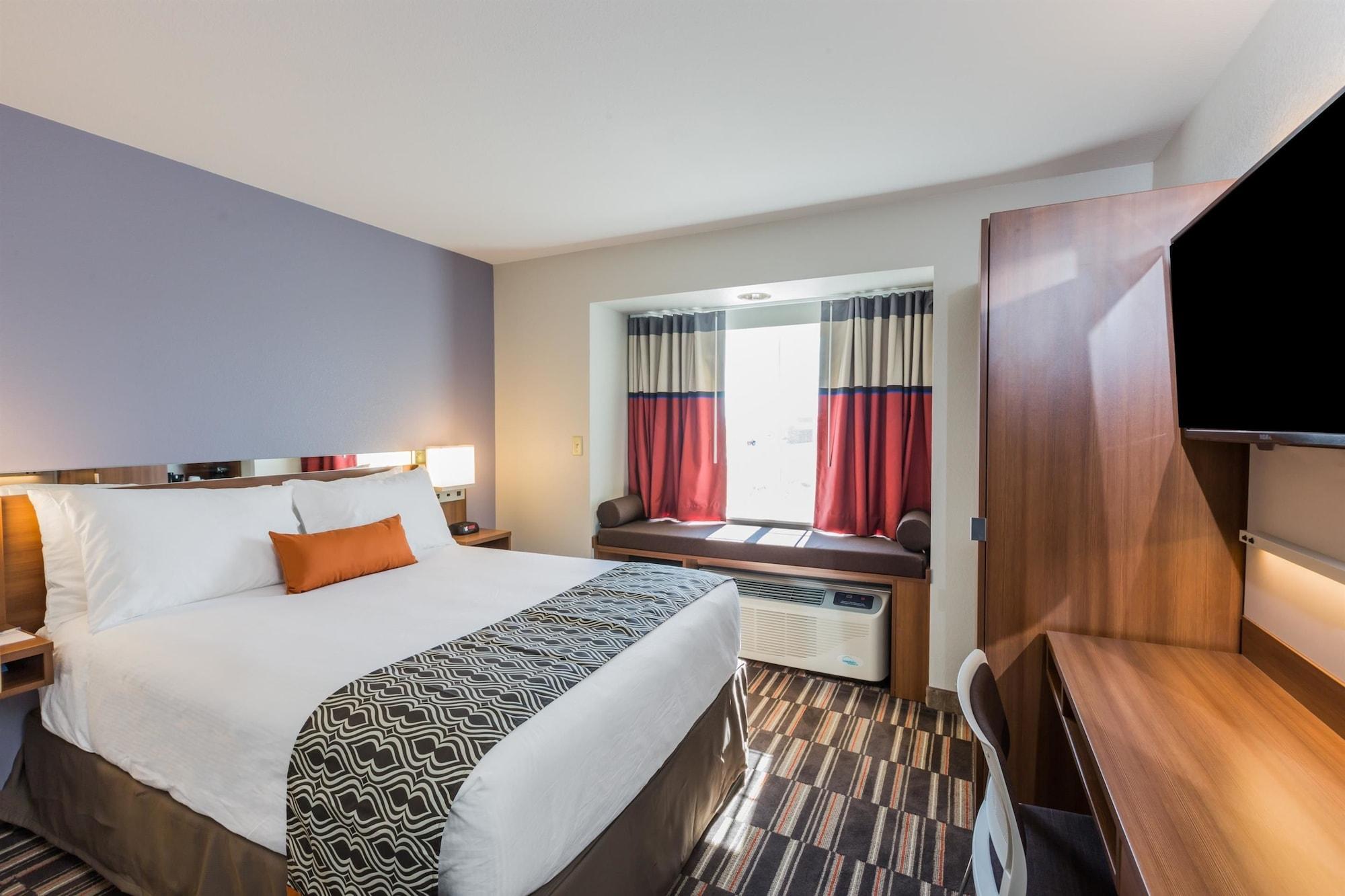Microtel Inn & Suites By Wyndham Tioga Exterior photo